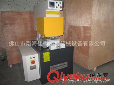 門窗加工設(shè)備的前沿解決方案 佛山南海佳樺的塑料與鋁型材機(jī)器